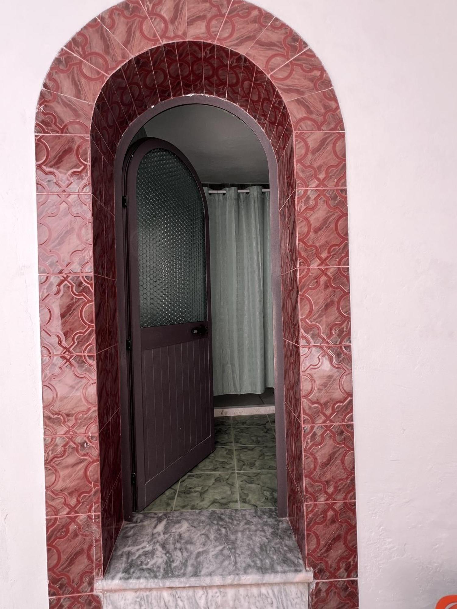 Onetwosleep Guesthouse Shkodër Exteriér fotografie