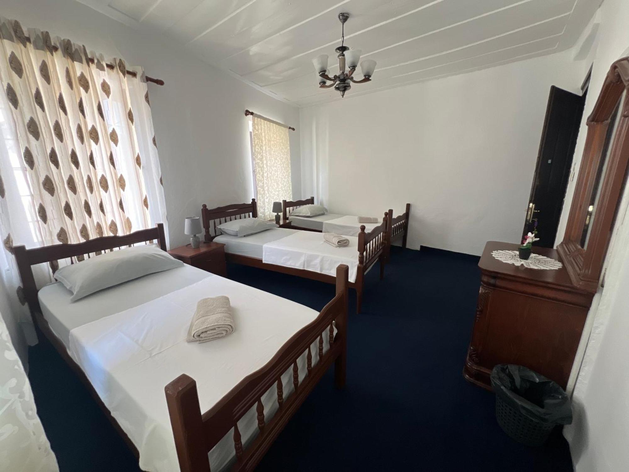 Onetwosleep Guesthouse Shkodër Exteriér fotografie